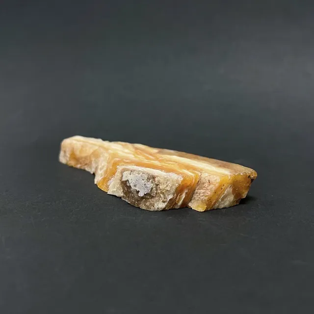 Hokkaidoite slice 2A02 in daylight (9/10) — 9.2 × 3.6 × 1.1 cm, Hokkaido, Japan · Kitsune Mineral